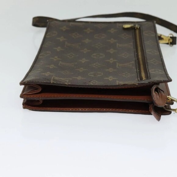 LOUIS VUITTON Monogram Angian Shoulder Bag - Picture 4 of 16